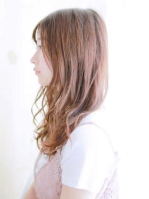大人可愛いゆるふわミックスカール