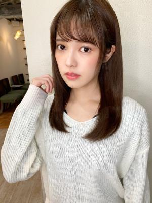 【山田】ツヤサラストレートセミディ流しシースルーバングy20 【山田】ツヤサラストレートセミディ流しシースルーバングy20
