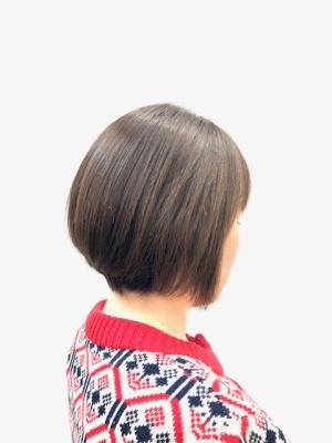 グラボブ/小顔/ショートボブ/ダークアッシュ/30代40代 グラボブ/小顔/ショートボブ/ダークアッシュ/30代40代のイメージ画像