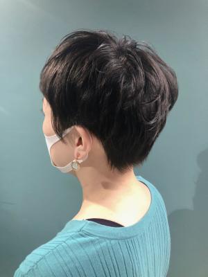 女性らしさを残したベリーショート