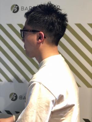 大人の刈り上げスタイル【BARBER-BAR】