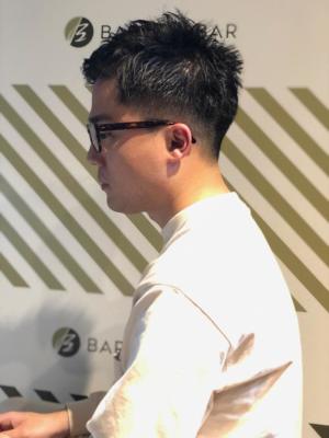 大人の刈り上げスタイル【BARBER-BAR】