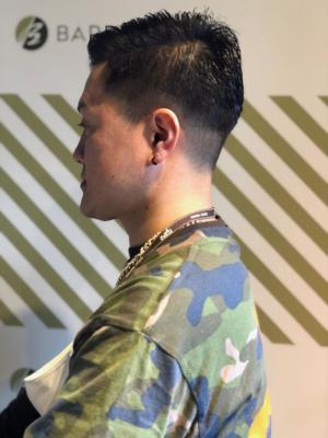 大人の刈り上げスタイル【BARBER-BAR】