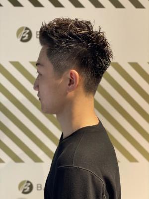 ヒートカールパーマスタイル　【BARBER-BAR】