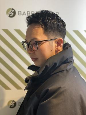 大人のサイドパートスタイル【BARBER-BAR】