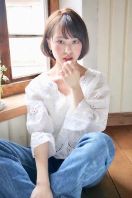 耳かけ定番ショートボブ♪