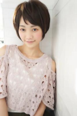 綺麗なシルエットのショート♪