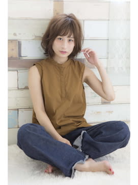 結べる長さを残したゆるパーマのボブ♪