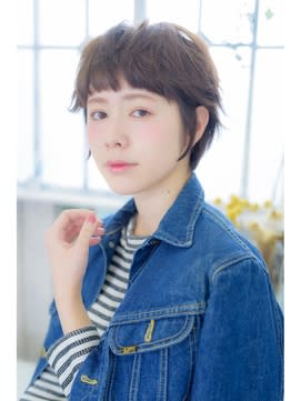 neolive aim　大人可愛い☆耳かけショート