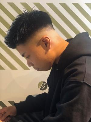 フェードカットスタイル【BARBER-BAR】