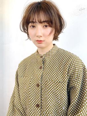 柔らかベージュ