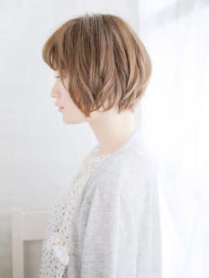 ゆるふわニュアンスカールのボブスタイル