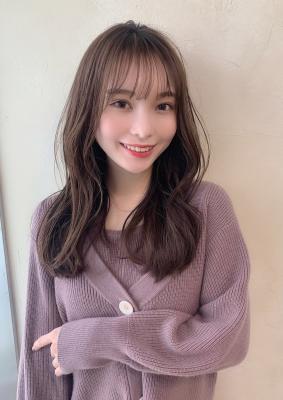 フェミニンヘア