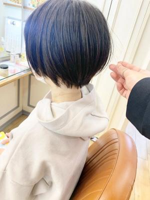 大人かわいい小顔丸みのあるショートボブ　20代30代40代