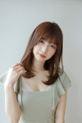 ナチュラルストレート