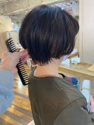 丸みショートボブ