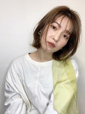 ナチュラル束感外ハネボブ