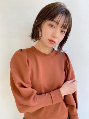大人シースルー切りっぱなしレイヤーボブ