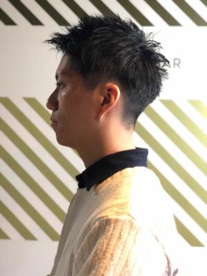 大人の刈り上げスタイル【BARBER-BAR】