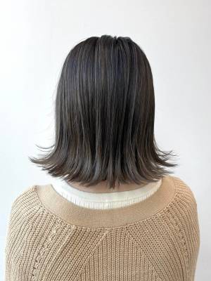 切りっぱなしボブ