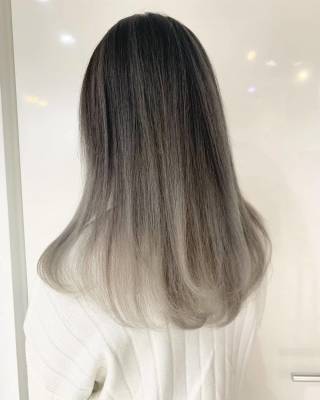ホワイトグラデーション ホワイトグラデーションのイメージ画像