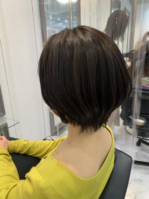 ショートボブでふわっとシルエット【タビラマユミ】