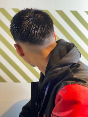 クロップスタイル【BARBER-BAR】