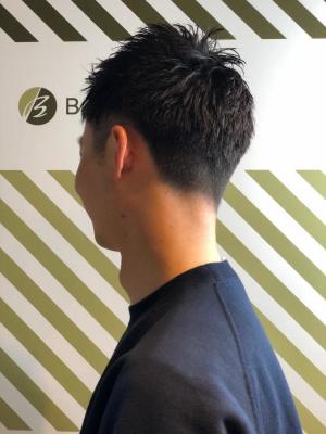 大人の刈り上げスタイル【BARBER-BAR】