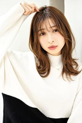 外ハネセミロング