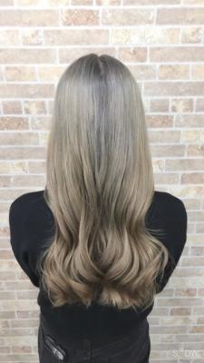 ホワイトミルクティー【ダブルカラー　錦糸町】