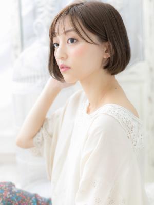 黒髪も◎シースルーバング艶カラー大人ボブ　ミニボブ