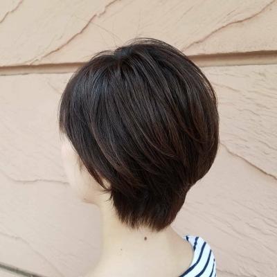 ショートボブ
