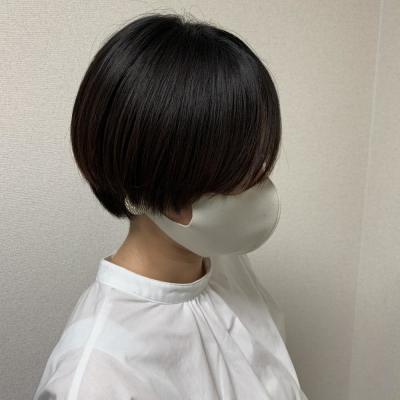 暗髪ハンサムマッシュショート