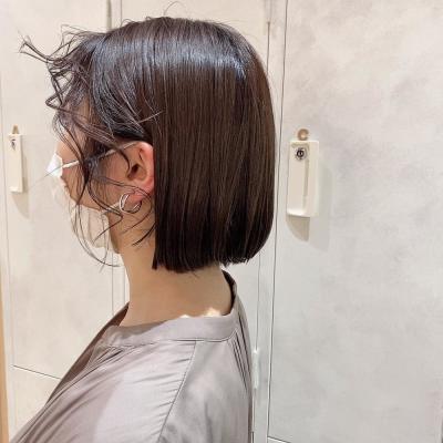 暗髪ボブ