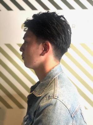 大人の刈り上げスタイル【BARBER-BAR】