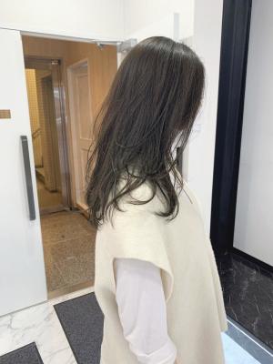 不器用な方でもスタイリングが簡単ヘア【クスダ】