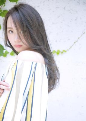 美人見えが叶う　光に溶ける透明感カラー