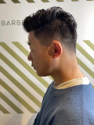 大人のサイドパートスタイル【BARBER-BAR】