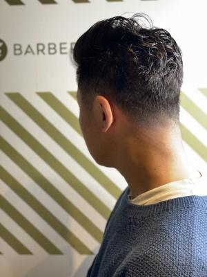 大人のサイドパートスタイル【BARBER-BAR】