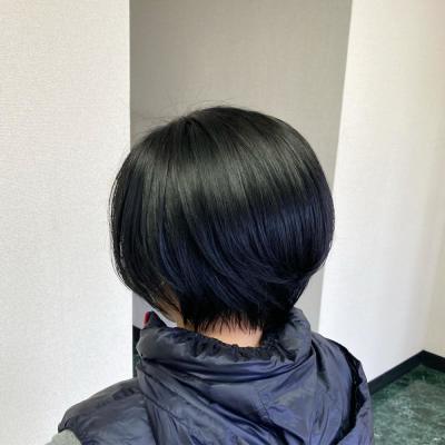 前下がりショートスタイル