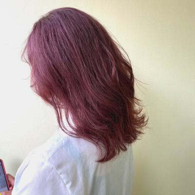 エモエモピンクカラーstylist高橋