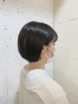 ボブ+透明感カラー