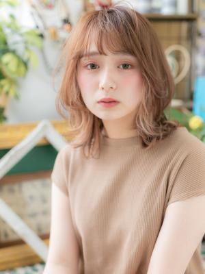 斜めバングで目力UP！外国人風バイカラー　外ハネボブ