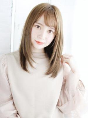 ナチュラルツヤ感ストレート