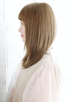 ナチュラルツヤ感ストレート