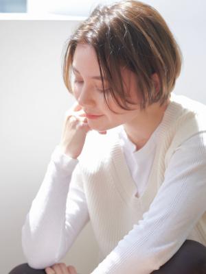ナチュラル丸みショート