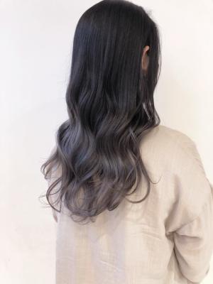 黒髪からシルバー、グラデーションカラー