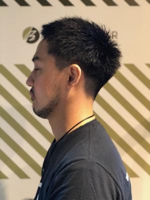 大人の刈り上げスタイル【BARBER-BAR】