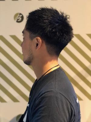 大人の刈り上げスタイル【BARBER-BAR】