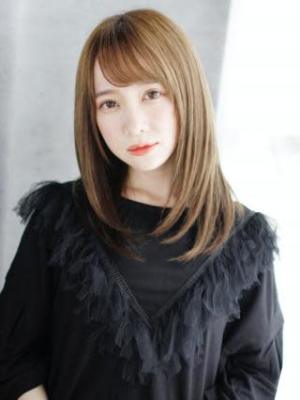 ナチュラルツヤ感ストレート